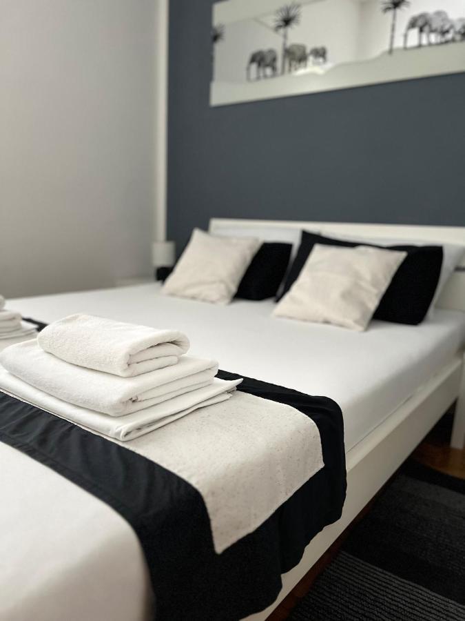 Apartments Loncar-Near Zrce Beach 诺瓦利娅 外观 照片