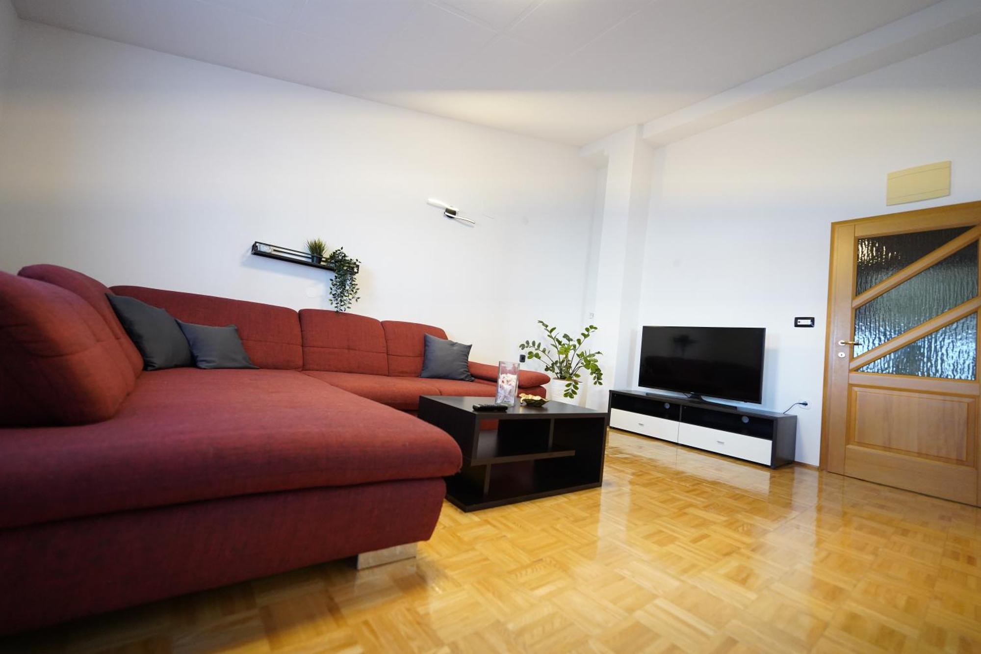 Apartments Loncar-Near Zrce Beach 诺瓦利娅 外观 照片